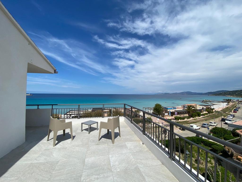 Balcon dela chambre panoramique quadruple vue mer